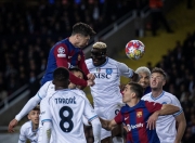 开云体育下载-包含巴塞罗那惊险获胜，成功晋级八强的词条