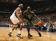 开云官网-风城利刃出鞘，德罗赞统治全场，公牛力克灰熊