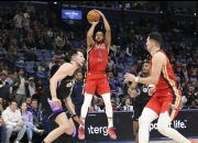 开云官网-鹈鹕碾压美国男篮，贝弗利统治全场