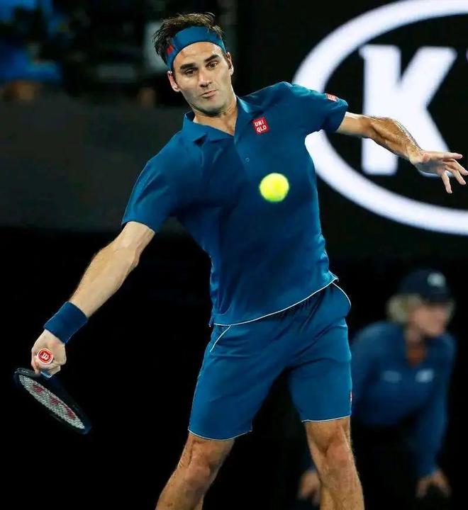 意大利网球队险胜日本网球队,费德勒惊艳世界的简单介绍 意大利网球队险胜日本网球队,费德勒惊艳世界的简单介绍