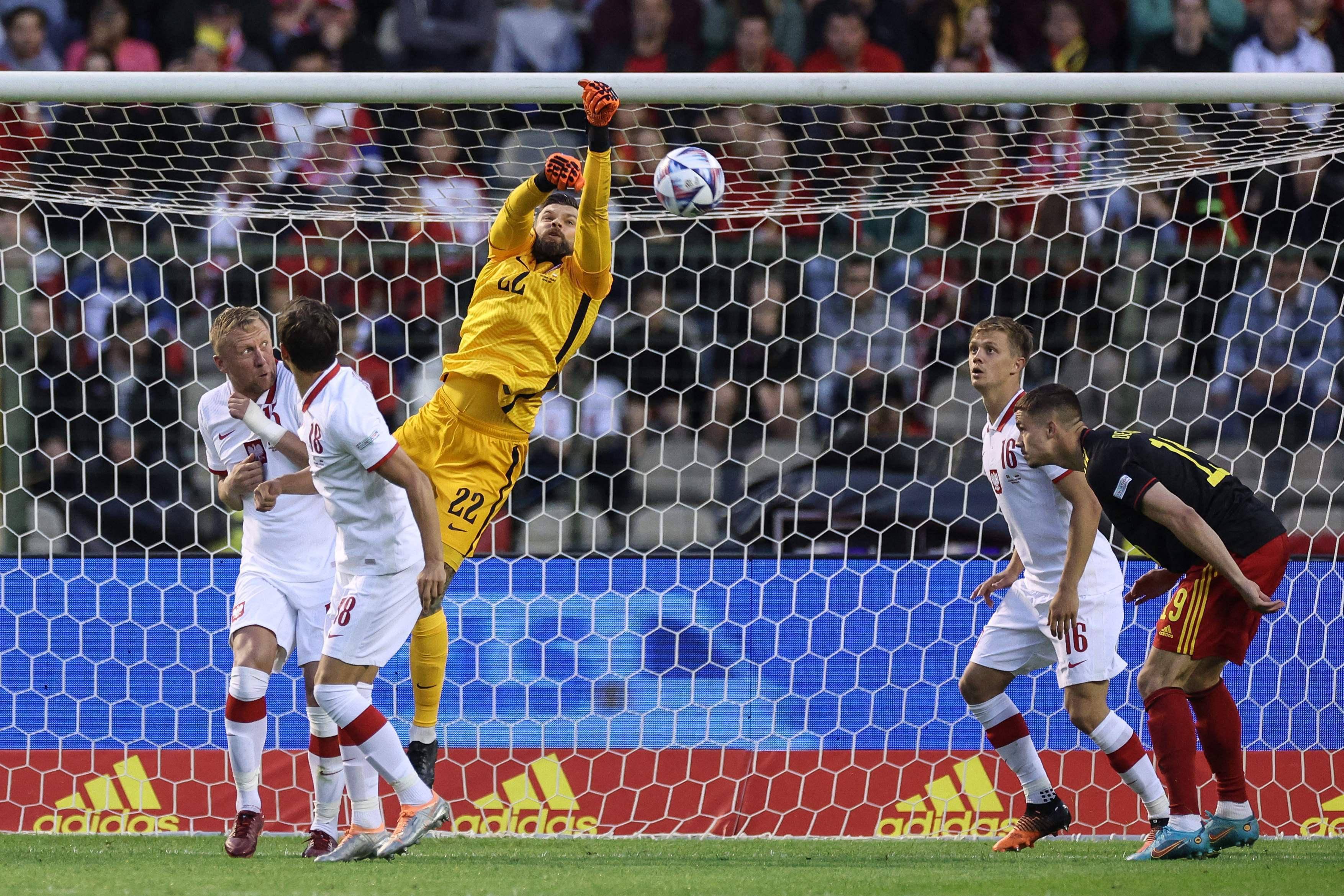 关于波兰乒乓球队完胜比利时乒乓球队，水谷隼送出助攻的信息