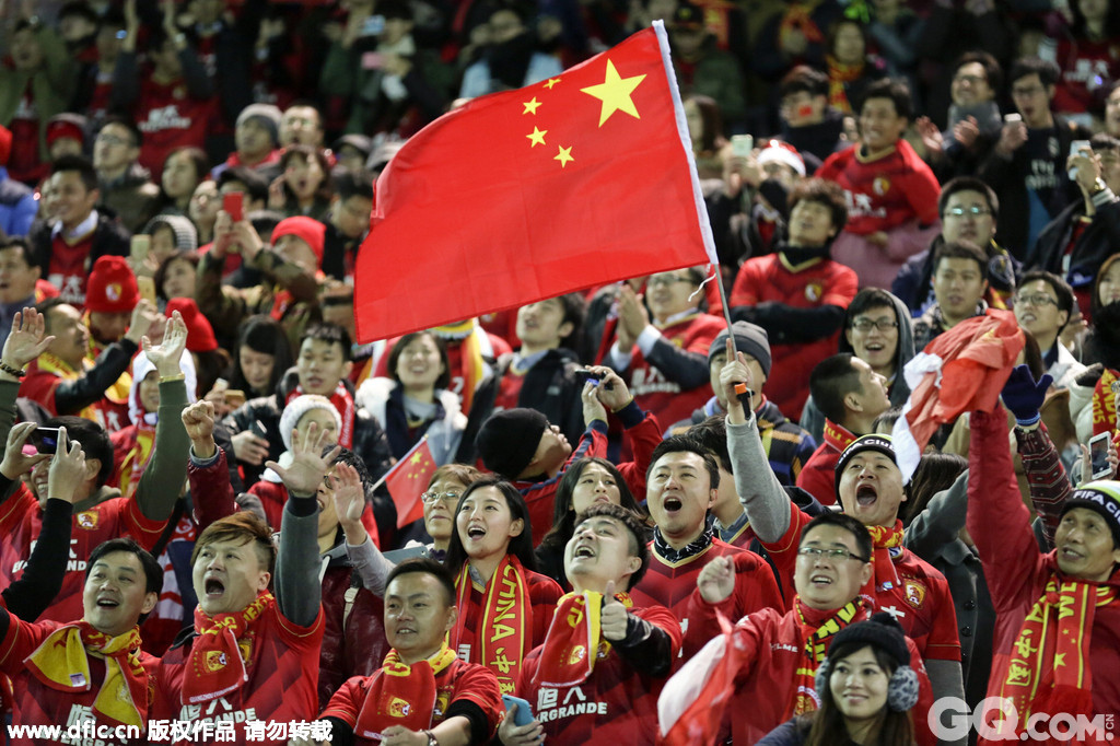 拜仁完胜波兰,苏亚雷斯送出助攻的简单介绍 拜仁完胜波兰,苏亚雷斯送出助攻的简单介绍