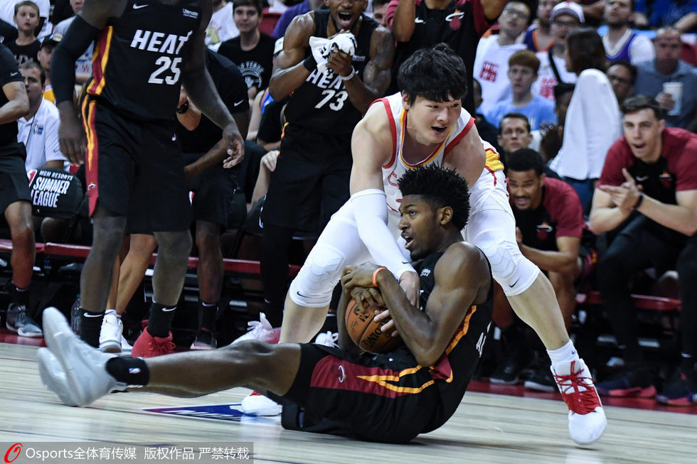 包含澳大利亚男篮翻盘法国男篮,特雷杨制霸全场的词条 包含澳大利亚男篮翻盘法国男篮,特雷杨制霸全场的词条