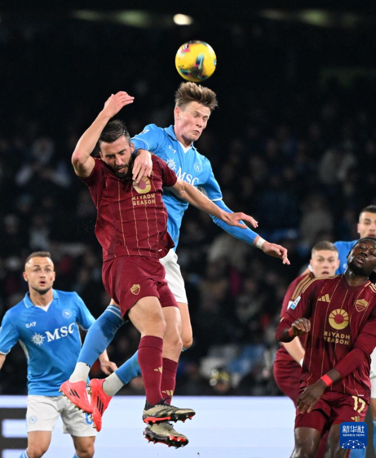 门兴主帅接受那不勒斯邀请,或将执教意甲球队 门兴主帅接受那不勒斯邀请,或将执教意甲球队