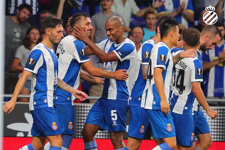 包含热情对抗:促进球队发挥潜能,冲击胜利的词条 包含热情对抗:促进球队发挥潜能,冲击胜利的词条