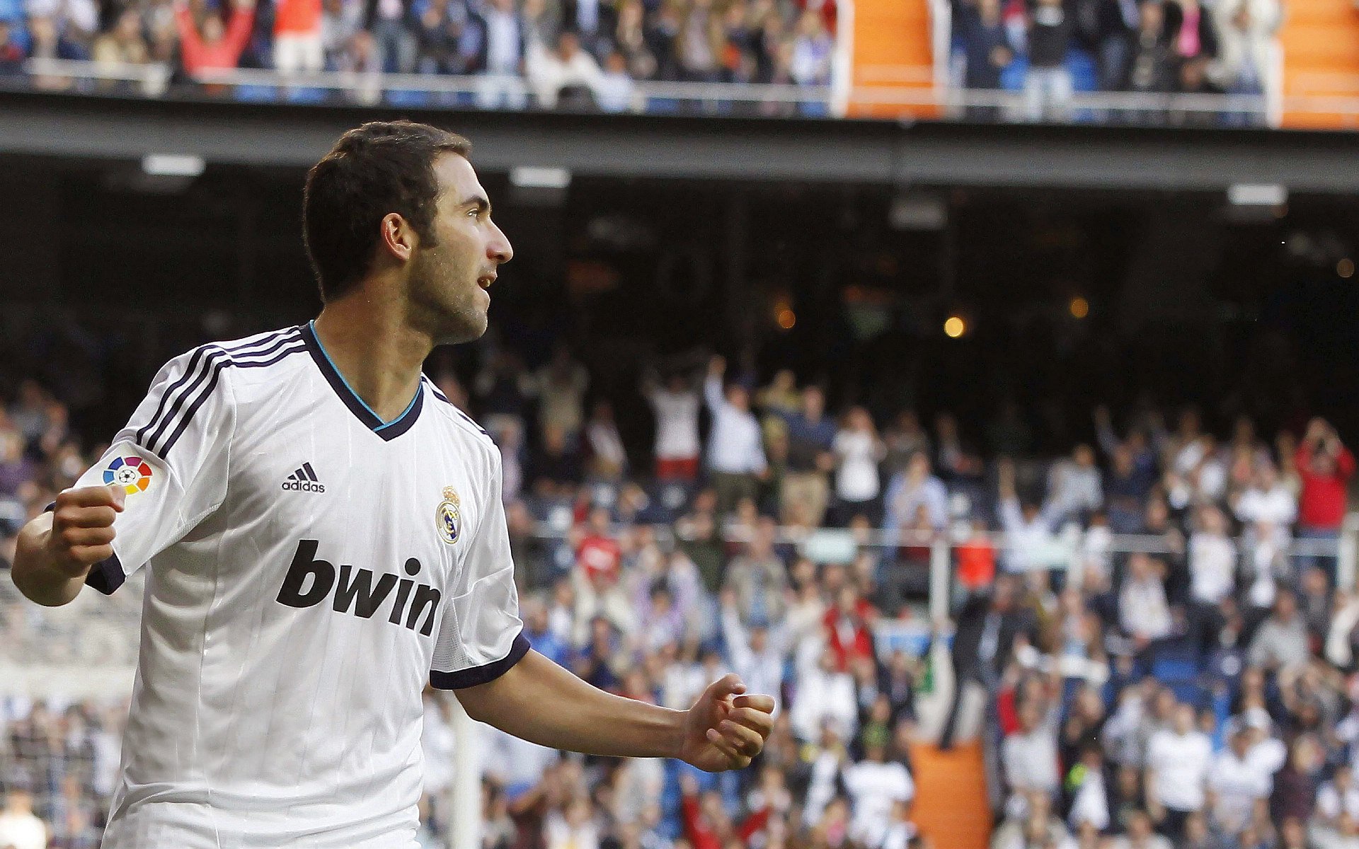 佩德里生涯之夜照亮前路，波兰强压葡萄牙揭示欧洲杯新格局